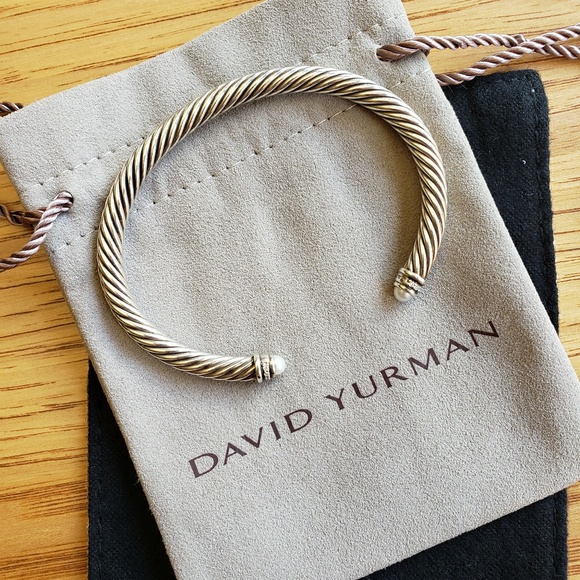 David Yurman Jewelry - Auth. David Yurman Cable Classics Bracelet w Pearl